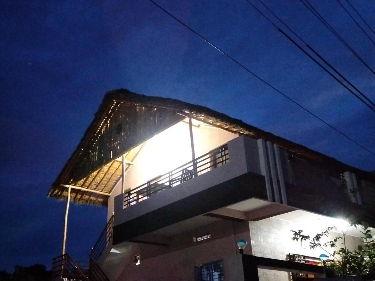 Prajwal Home Stay Hampi Exterior foto